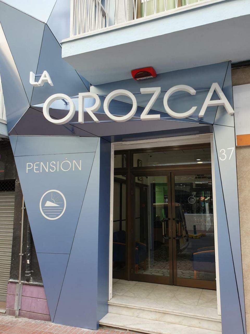 Pension La Orozca Бенидорм Экстерьер фото